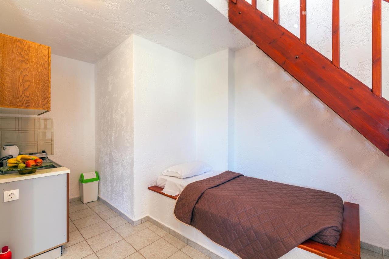 Anatoli Lygaria Apartments On The Beach Ligaria  Exterior foto